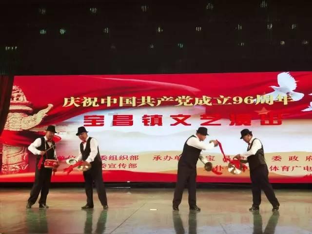 新华荐书丨进来看看这10本书